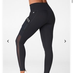 Mila High-Waisted Pocket Legging